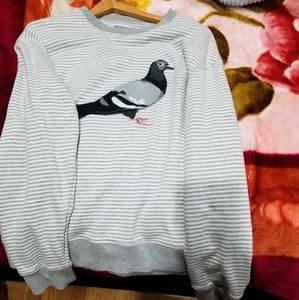 Staple Shirt pigeon